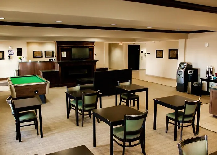 Black Gold Suites Stanley